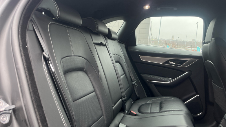 Jaguar F-Pace 2.0 D200 R-Dynamic S 5dr Auto AWD Diesel Estate